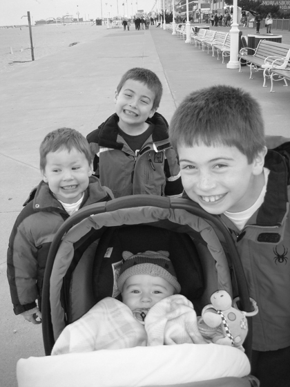 easter2009_4onboardwalkjpg First time hitting the boardwalk in '09!