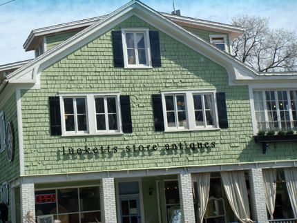 The Lucketts Store