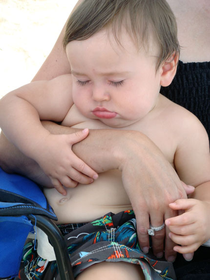 snoozing-on-the-beach