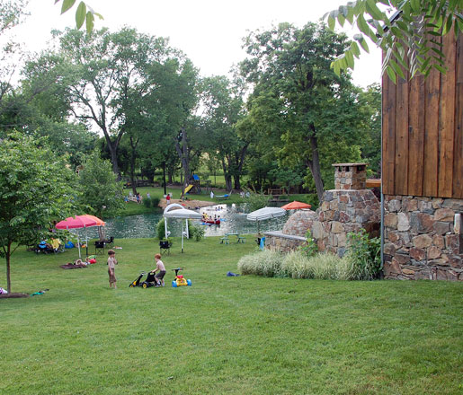 pondside-picnic2-030