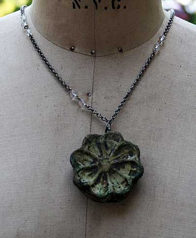 mixed-media-pendant2-lesle