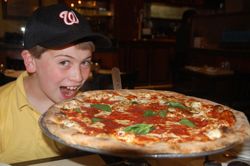 newengland_nystylepizza1