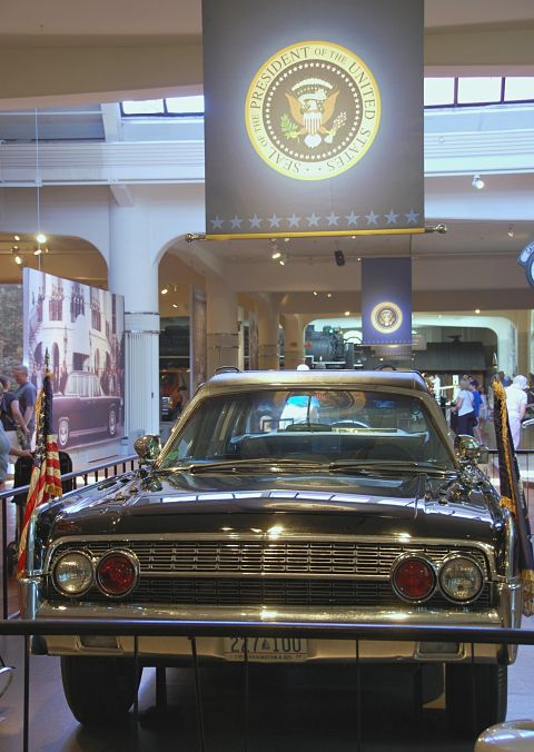Henry Ford Museum: Kennedy's limo_opt