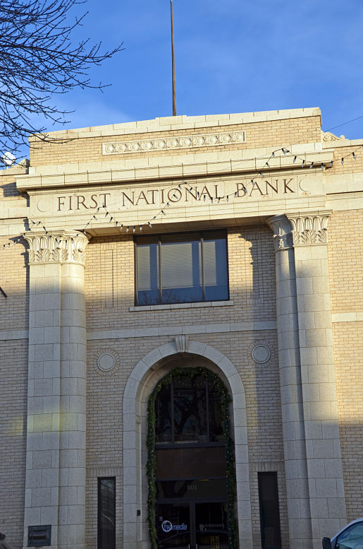 Missing-L_Interweave-office