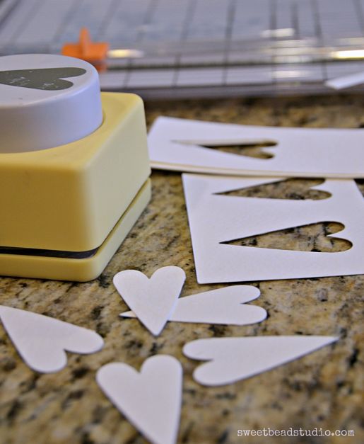 Focus on Life_Week 6 - Paper Hearts by Cindy Wimmer