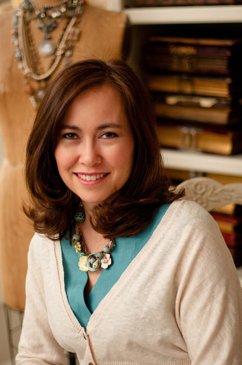 Cindy Wimmer in the studio - sweet bead studio