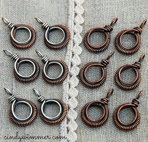 Wire jewelry links by Cindy Wimmer
