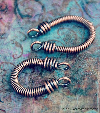 Coiled Horseshoe links by Cindy Wimmer