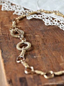 Inner Circle wirework necklace by Cindy Wimmer